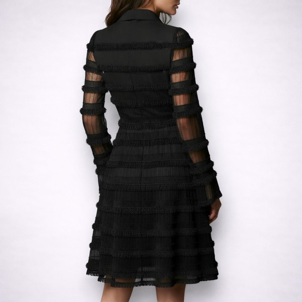 Parisa – Vestido midi con flecos transparentes